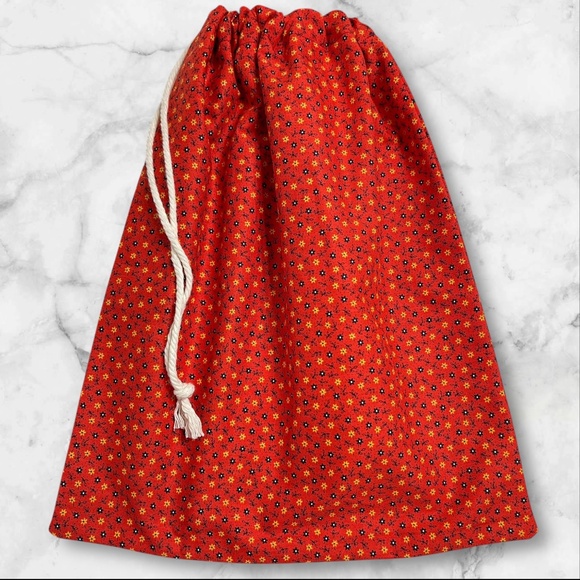 Red Floral Cotton Bread Bag, Reusable Sourdough Linen Bread Bag, Zero Waste - Picture 4 of 4